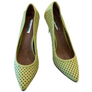 Halogen Lime Green Perforated High Heels women’s shoes size 7